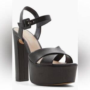 Camelia Platform Sandal